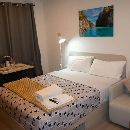 Dcondo Reef Modern Condos 1&2 Bedrooms Kathu Exterior photo